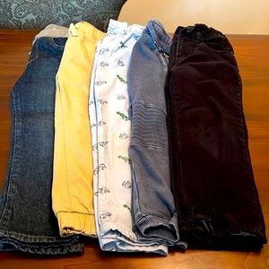 Bundle of (5) Boy Pants in Size 4T - H&M, (2) Gap, 7 Mankind, Children Place